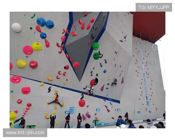 攀岩比赛中心理素质对运动员临场发挥的重要性与影响分析 攀岩比赛中心理素质对运动员临场发挥的重要性与影响分析