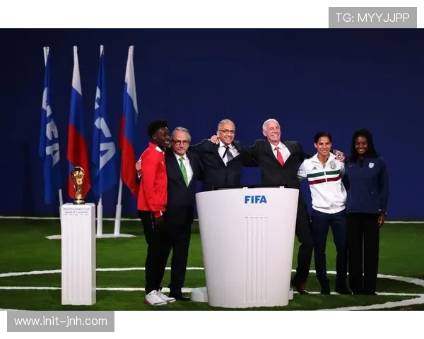 F1携手FIFA共创激情盛宴计划于2026年世界杯期间上演震撼表演赛 F1携手FIFA共创激情盛宴计划于2026年世界杯期间上演震撼表演赛